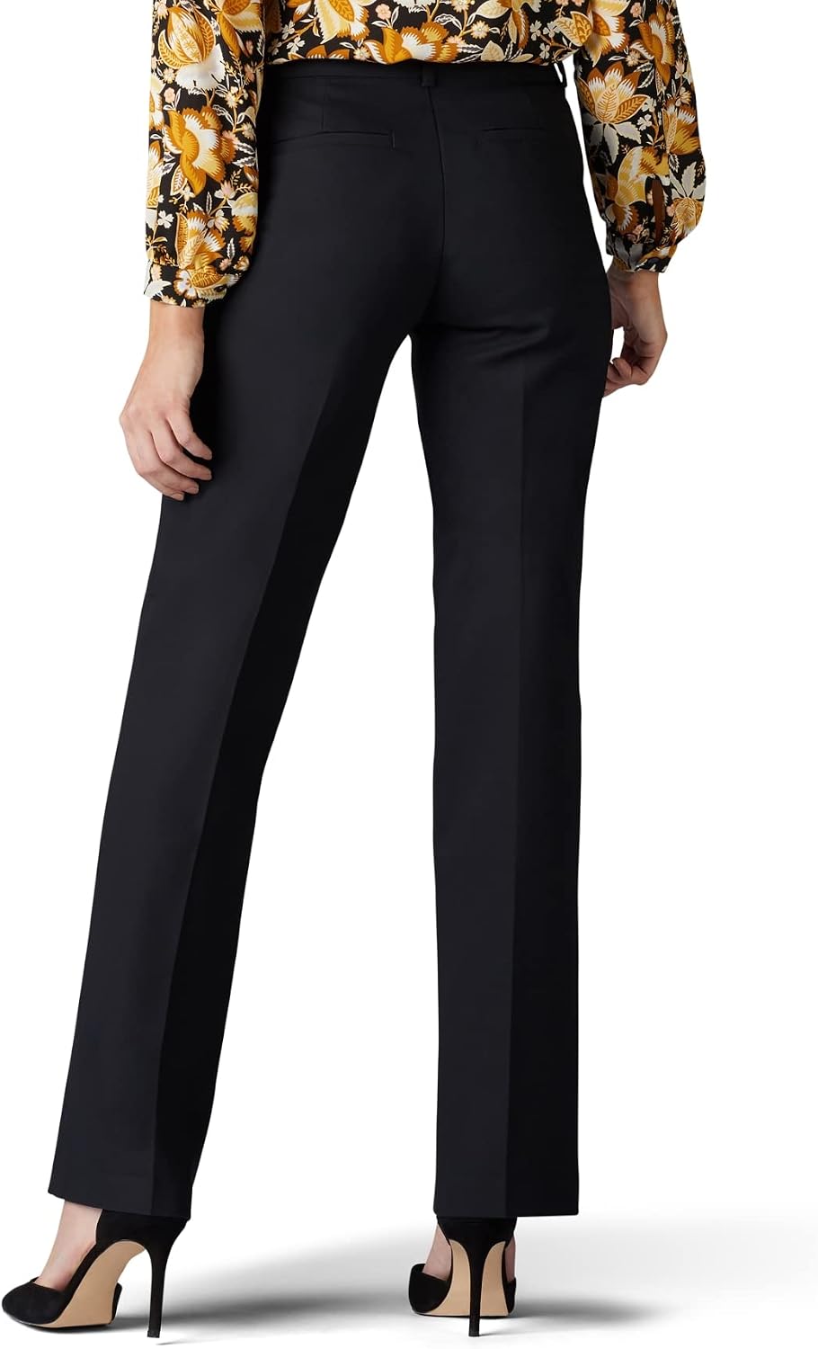 The Women's Bootcut Work Pant Guide: Why This Shape Keeps Outperforming Wide-Leg and Straight at the Office
